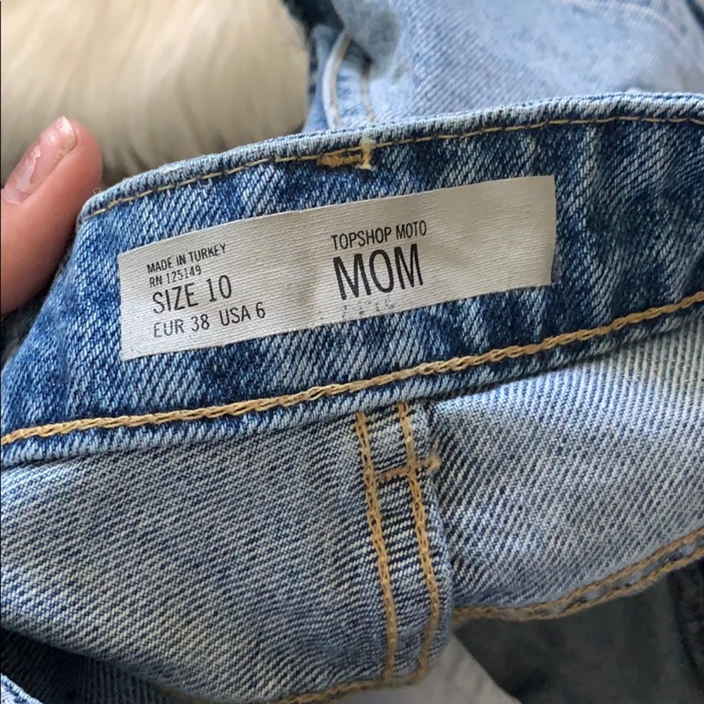 TopShop Mom Jean shorts - Picture 5 of 6